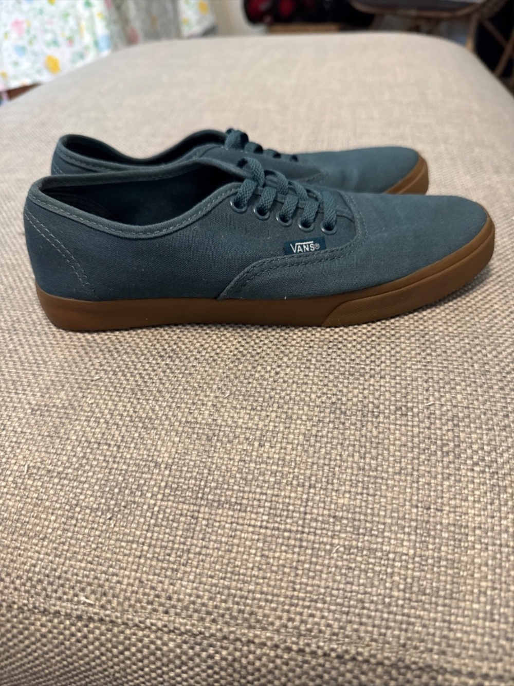 Vans Lace Up Sneakers Canvas Gum Soles Teal Size Women 6 Men 4.5